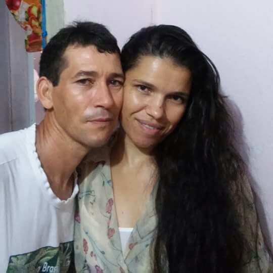 Acidente com carro e duas motos tira vida de uma pessoa e deixa outra gravemente ferida