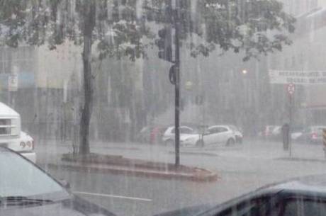 Previsão é de chuva até o final do mês no Espírito Santo
