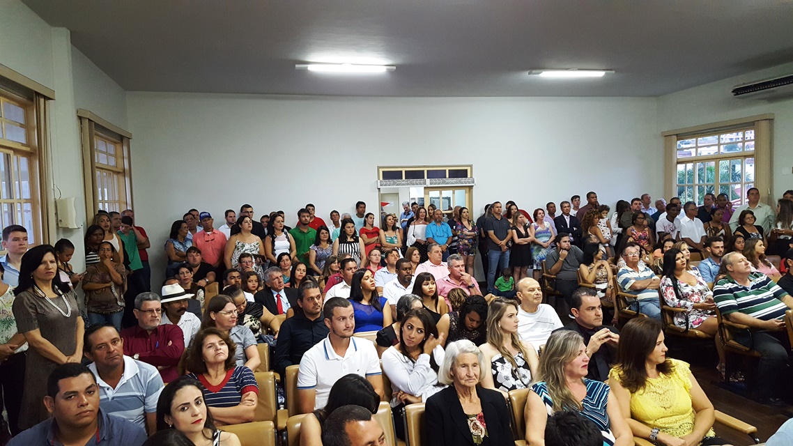 Prefeita  eleita Céia Ferreira juntamente com seu vice e vereadores foram Diplomados nesta sexta feira 16