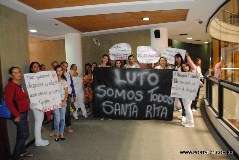 Deputados receberam os funcionários do Hospital Santa Rita na Assembleia Legislativa nesta quarta feira