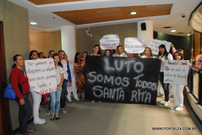 Deputados receberam os funcionários do Hospital Santa Rita na Assembleia Legislativa nesta quarta feira