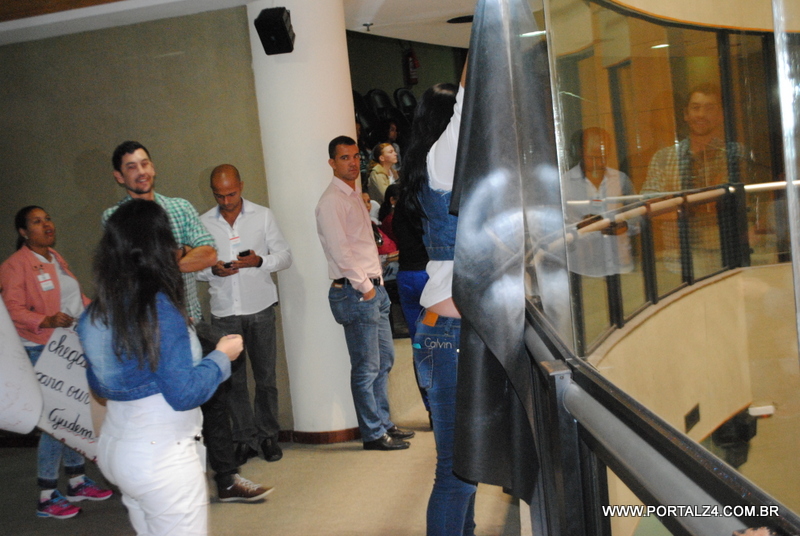 Deputados receberam os funcionários do Hospital Santa Rita na Assembleia Legislativa nesta quarta feira