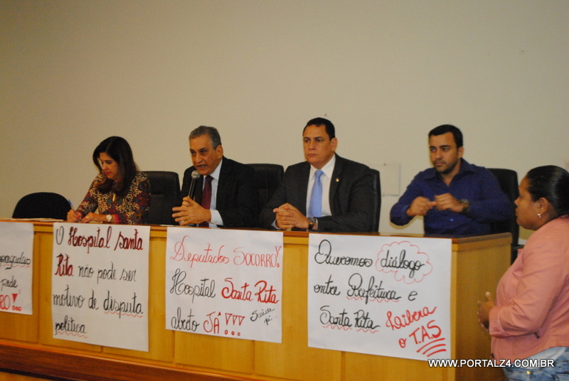 Deputados receberam os funcionários do Hospital Santa Rita na Assembleia Legislativa nesta quarta feira