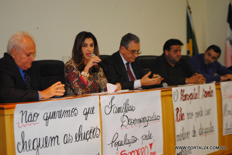 Deputados receberam os funcionários do Hospital Santa Rita na Assembleia Legislativa nesta quarta feira