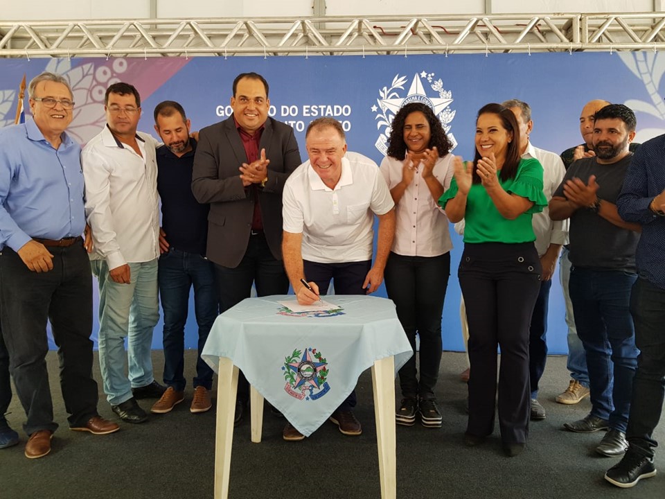 Governador Renato Casagrande visitou municípios do Sul do estado e anunciou R$ 76 milhões em obras e investimentos para a região