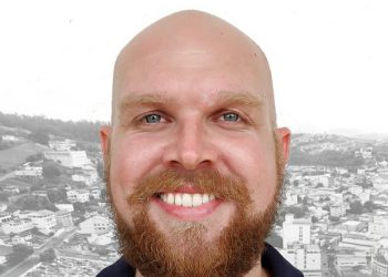 Agora são sete: O Dentista João Lucas Krause Campostrini registrou sua candidatura a prefeito de São Gabriel da Palha