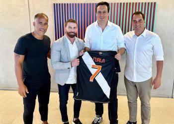 O Gabrielense Rafael Furlanetti recebeu em seu escritório em São Paulo ex atletas do Vasco da Gama