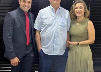 Prefeito Tiago Rocha se encontra com ex Presidente Jair Bolsonaro em Brasília