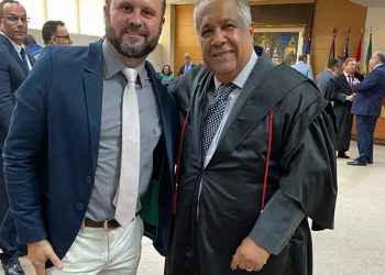 Dr Henrique Vargas prestigia sessão que elegeu o novo Desembargador do Tribunal de Justiça do Estado do Espírito Santo Dr Jaime Ferreira Abreu