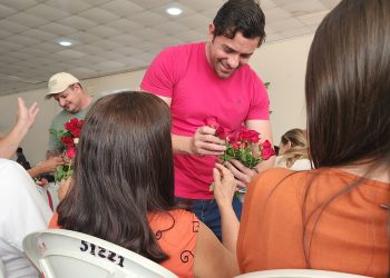 Dia Internacional da Mulher começa com café da manhã especial para todas as gabrielenses