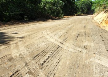 Revsol: Prefeitura inicia aplicação de revsol no Giral, em Jaguaré
