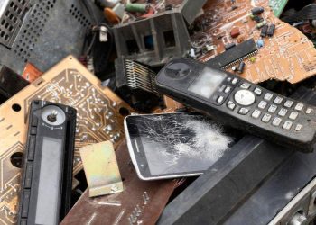 Coleta de resíduos eletrônicos vem reduzindo o impacto ambiental em Vila Velha