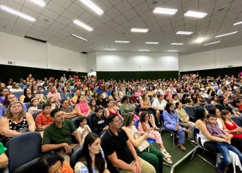 Cerimônia de Premiação Reconhece os Melhores Alunos de 2024