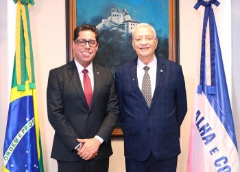 Madureira assume cadeira na Ales em novo mandato