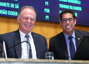 Abertura dos trabalhos legislativos no ES reúne governador, vice e lideranças institucionais