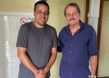 Vereador Orian Pinheiro é recebido por Dr Luiz Pereira em visita ao Hospital Santa Rita que continua fechado