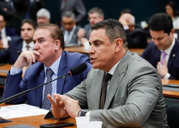 Projeto para ampliar a imunização contra a meningite pelo SUS