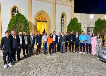 Sessão Solene de entrega de Título de Cidadão Gabrielense contou com a presença de autoridades de destaque estadual e nacional