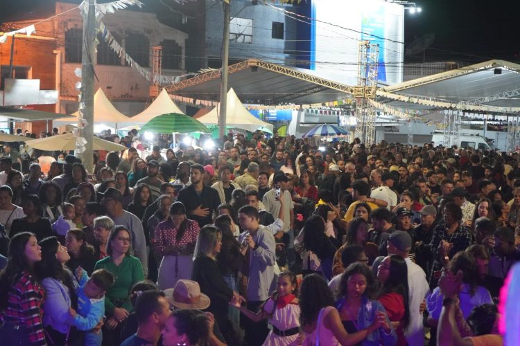 Primeiro Encontro Caipira estreia com sucesso em São Mateus