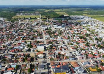 Prefeitura entrega mais de 150 escrituras de regularização fundiária em Jaguaré