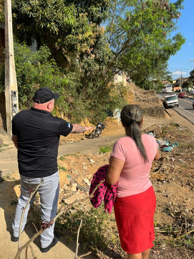 Vereador Edinho Bissoli realiza visita ao Bairro Aimorés para ouvir demandas da comunidade