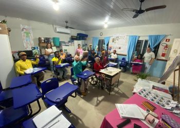 Escola de Jaguaré inicia nova turma para adultos