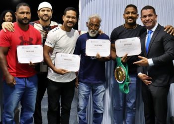 Família Falcão é homenageada na Câmara de Vitória: uma história de dedicação, conquistas e amor pelo boxe