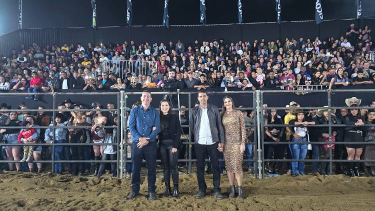 Águia Branca celebra seus 37 anos de emancipação com shows, rodeio e muita emoção