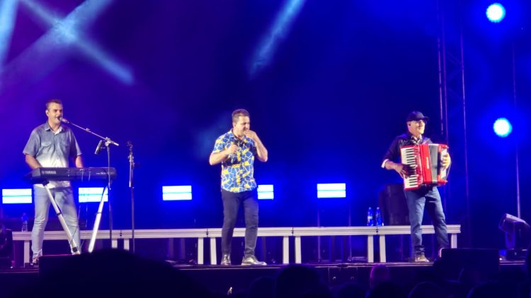 Águia Branca celebra seus 37 anos de emancipação com shows, rodeio e muita emoção