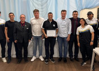 Vereadores prestam homenagem a entidades de São Gabriel da Palha