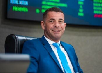 Anderson Goggi comemora ano de avanços e economia na Câmara de Vitória