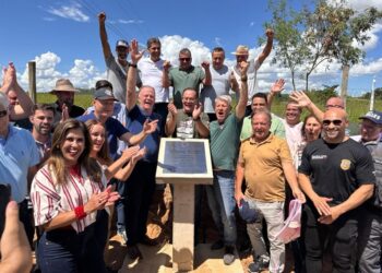 Com presença significativa de prefeitos, deputado e vereadores, Governo confirma mais de R$ 50 milhões de investimentos em Colatina