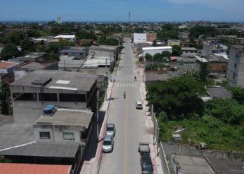 Governo do Estado inaugura obras de drenagem e pavimentação em ruas da Região 5, em Vila Velha