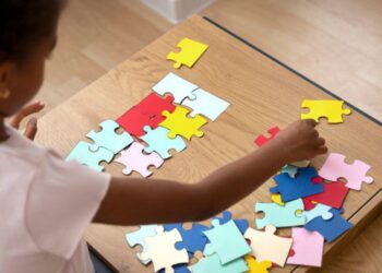 Vila Velha debate autismo e fortalecimento da rede de cuidados em saúde mental