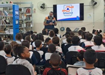 Defesa Civil de Vila Velha inicia novo ciclo de palestras em escolas da rede municipal