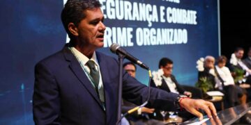 Governador Ricardo Ferraço defende legislação mais dura para combater crime em parceria com a União