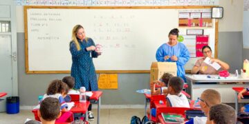 Linhares inicia distribuição de mais de 46 mil kits de higiene bucal em ações de promoção à saúde