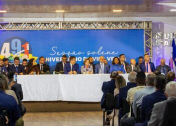 Com presença de Arnaldinho Borgo, Sessão Solene celebra os 491 anos de Vila Velha