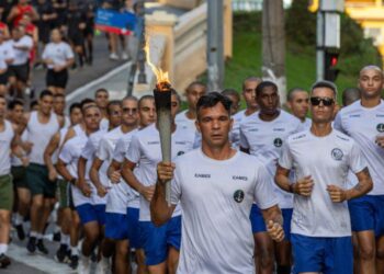 Festa de 491 anos de Vila Velha começa hoje com Transposição do Fogo Simbólico