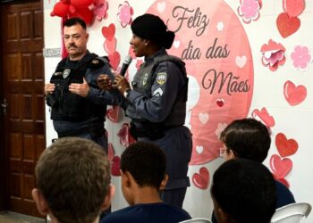Militares do 2º BPM realizam palestra em escola de Boa Esperança