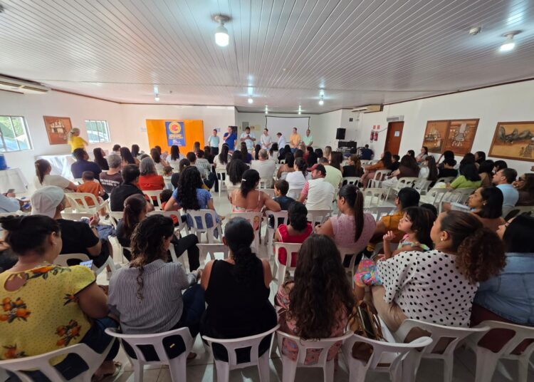 Prefeitura de Nova Venécia reforça quadro de servidores com posse de mais 72 concursados