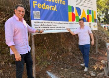 Da Vitória e prefeito Hugo Luiz acompanham obras na Comunidade do Gavião e destacam resultados de investimentos em Alfredo Chaves.