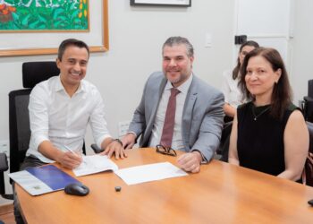 Linhares avança no saneamento com assinatura de Memorando de Entendimento para fortalecer abastecimento de água