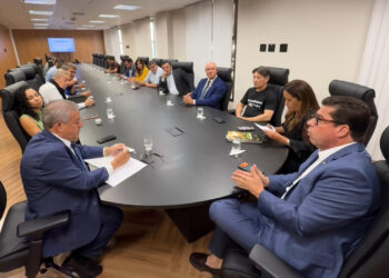 Eleições 2026: Marcelo Santos promove alinhamento sobre conduta parlamentar na campanha