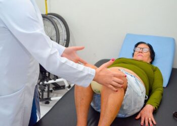Centro de Fisioterapia em Linhares realiza o acompanhamento domiciliar de 94 pacientes