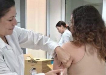 Vila Velha realiza vacinação em Itaparica e Aribiri neste sábado