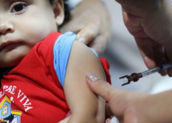 Campanha amplia vacinação de crianças e adolescentes em Vila Velha