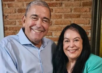 Rose de Freitas escolhe Marcus Vicente como suplente ao Senado