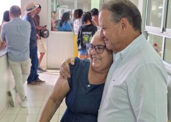 Mais 250 moradores de Nova Venécia recebem óculos gratuitos