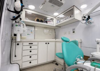 Linhares promove ação de saúde bucal com atendimentos odontológicos e vacinação no bairro Shell